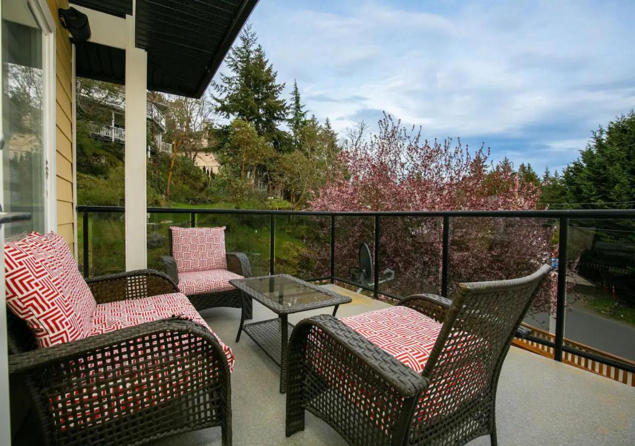 Bellamy Manor Large Home With 5Beds! In Langford วิกตอเรีย ภายนอก รูปภาพ