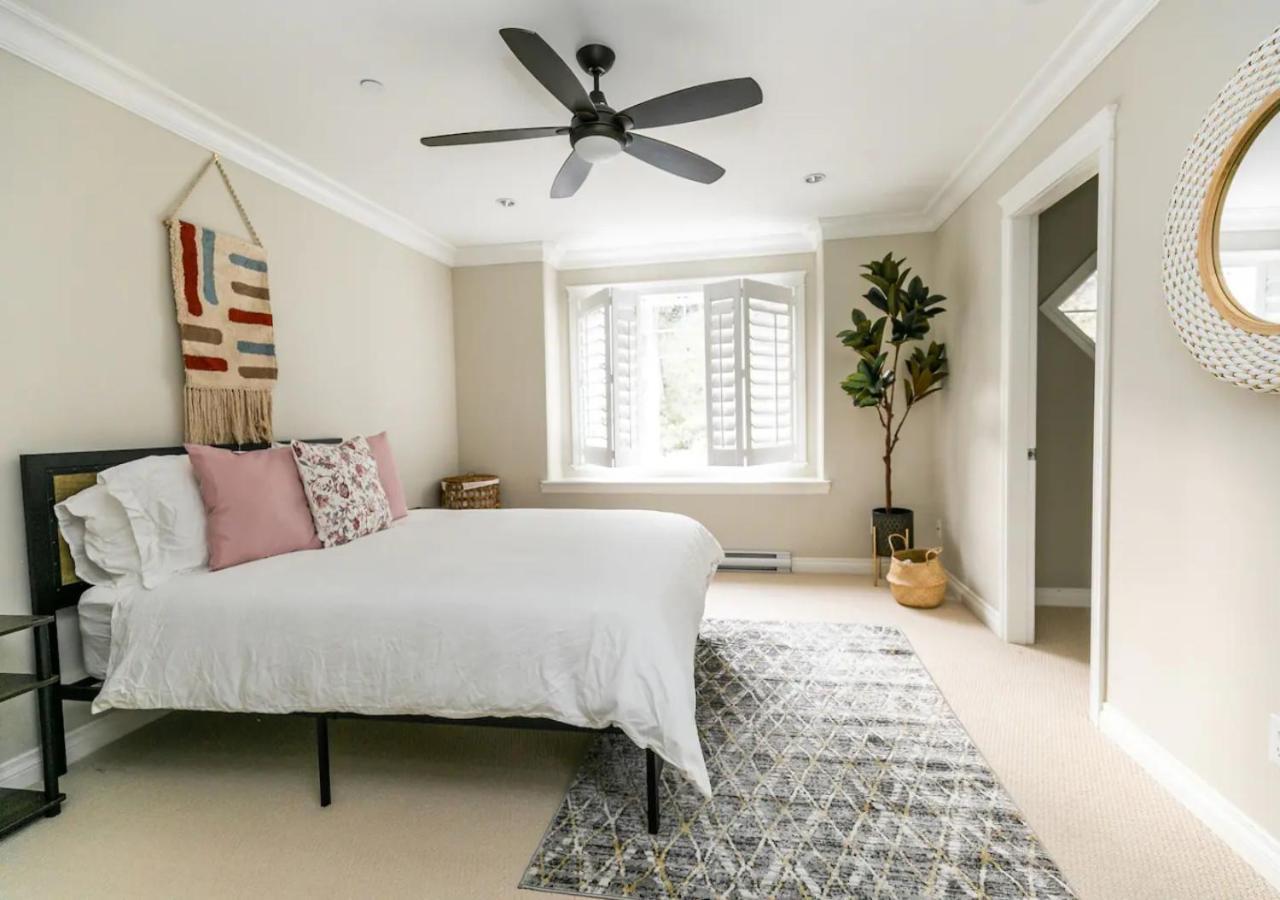 Bellamy Manor Large Home With 5Beds! In Langford วิกตอเรีย ภายนอก รูปภาพ